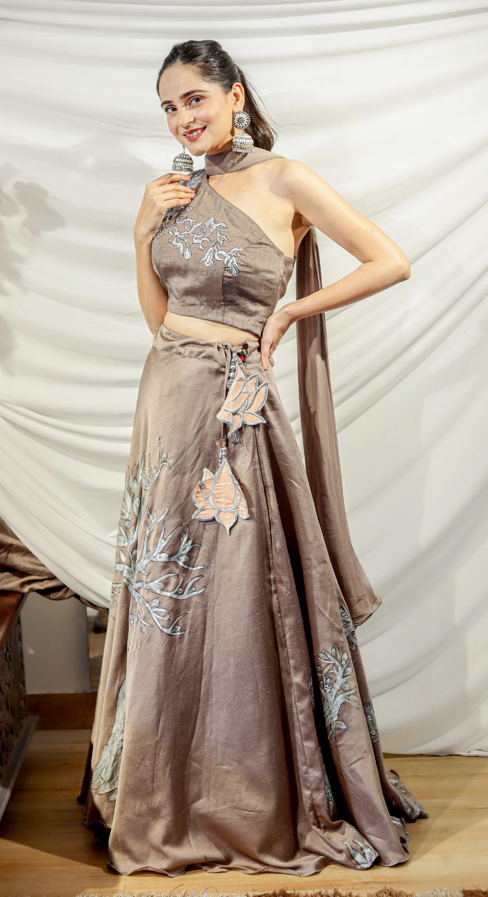 Smoky Color Elegance