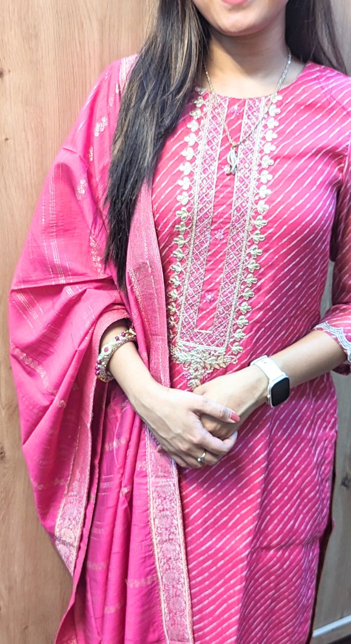 Pink Gota Patti Leheriya With Banarasi Dupatta