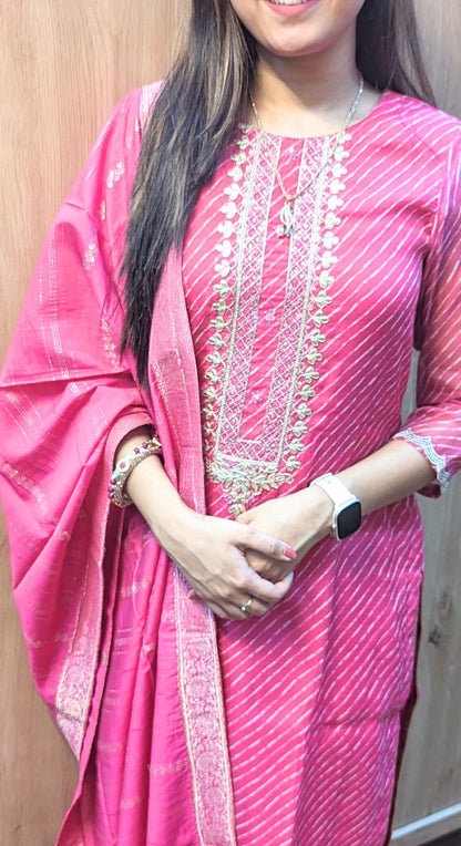 Pink Gota Patti Leheriya With Banarasi Dupatta